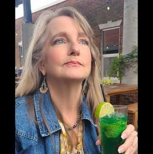 Meet your Posher, Krista